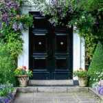 How to create a welcoming entrance?