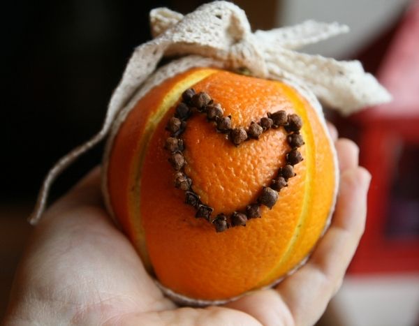 How to make pomanders?