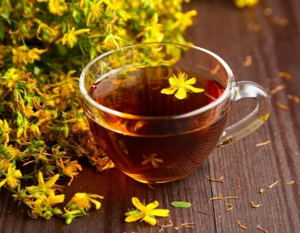 St John's wort: herbal tea and benefits